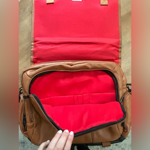 Snugg Laptop Case - Picture 5 of 10